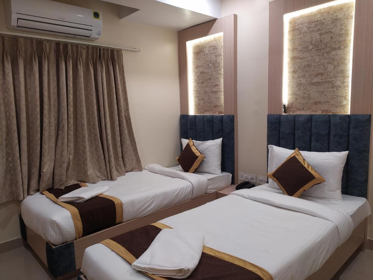 The Panash - Hotel & Banquet 加尔各答 外观 照片