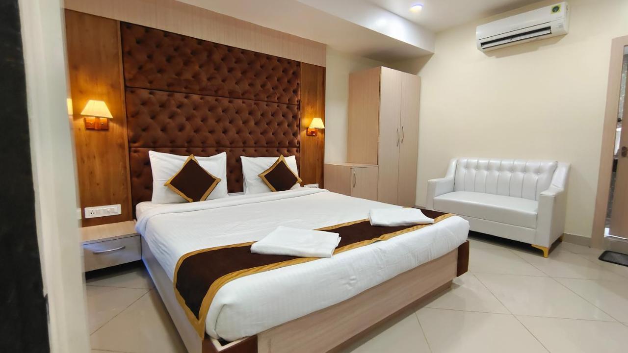 The Panash - Hotel & Banquet 加尔各答 外观 照片
